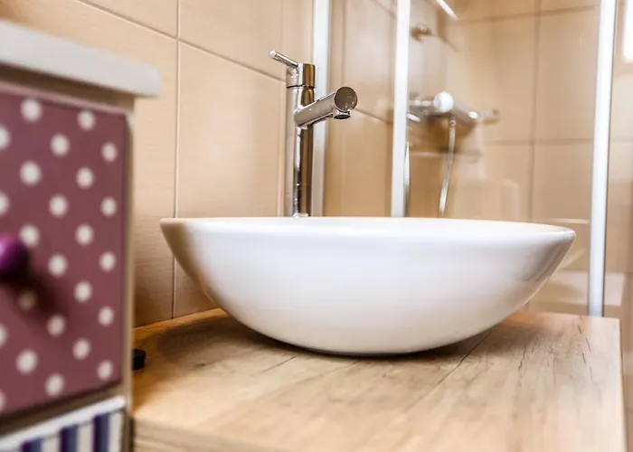 Oszter-haz Appartement Kekkut